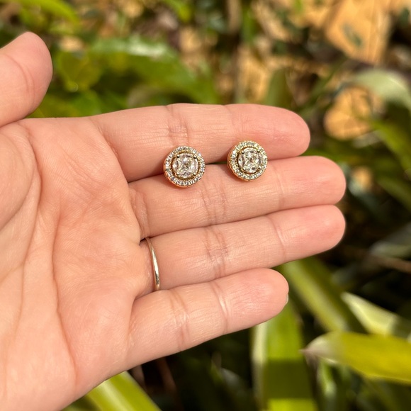 18K Gold Plated Diamond Circle Stud Earrings - Picture 3 of 10